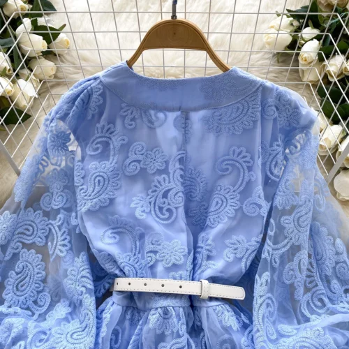 Francês doce decote em v lanterna manga mini vestido de verão feminino bordado flor malha retalhos cinto casual praia a linha festa robes - Imagem 17