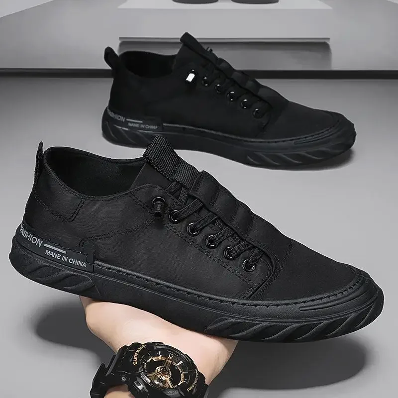 Sapatos masculinos de lona de seda gelo verão respirável fino trabalho esportes casuais na moda lona deslizamento-em sapatos sola de borracha salto plano