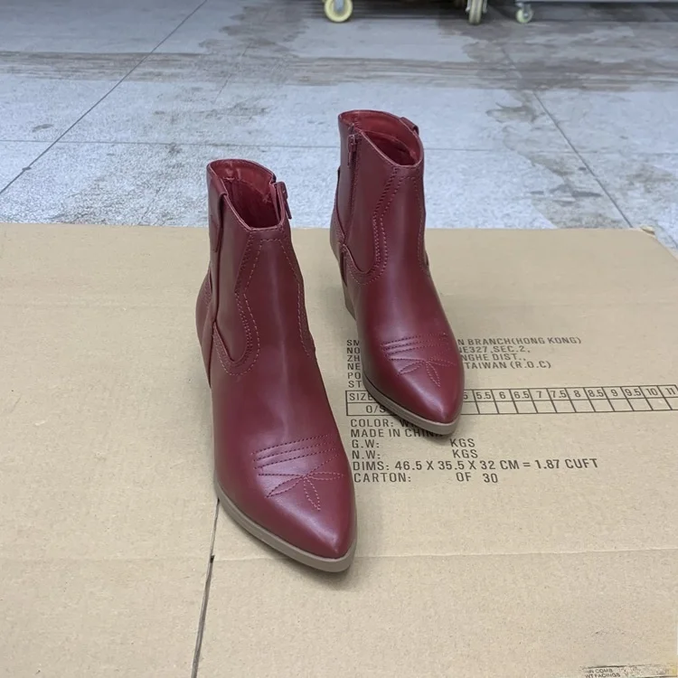 Botas Curtas Fenas Es com Zíper Lateral e Salto sso, Botinhas Versáteis com Bico Fino para as Estações de Prima...