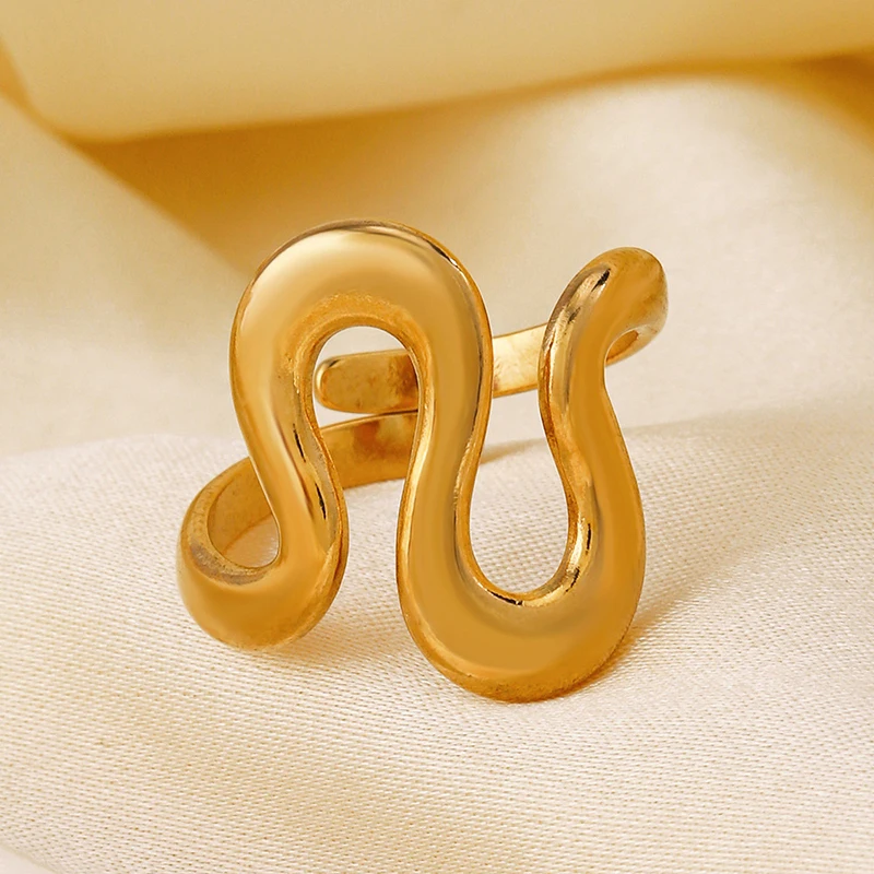 Anéis abertos minimalistas de aço inoxidável para mulheres, três camadas, linha de metal, anel estético de casamento, acessórios de joias de designer - Imagem 4